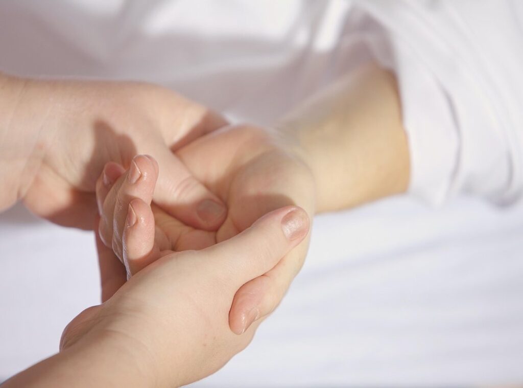 b2b massage meaning